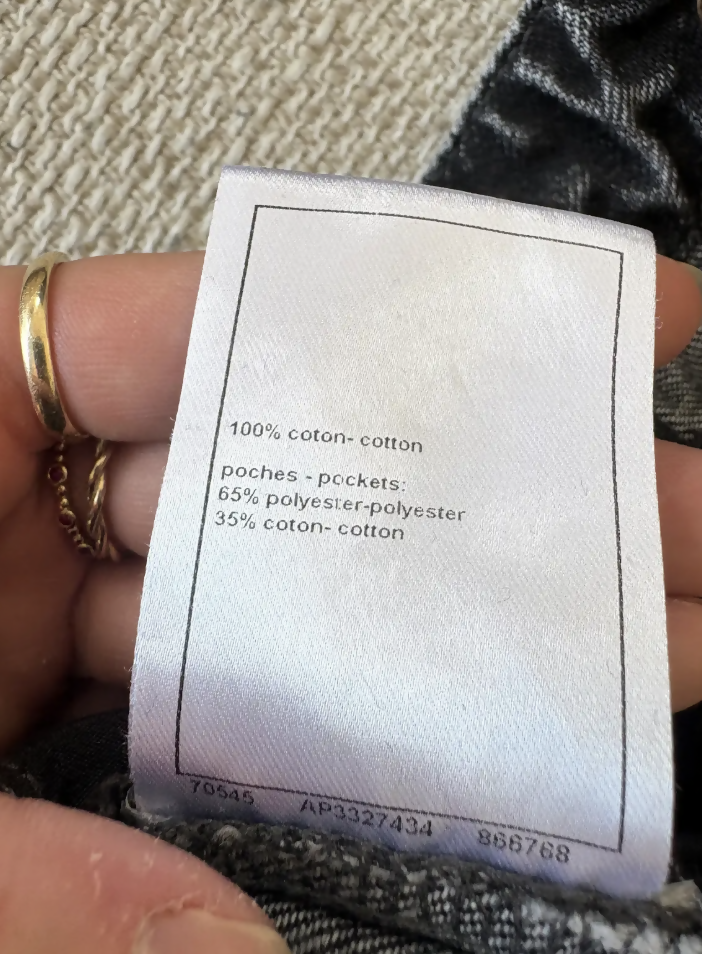 Chanel 25B Grey-black Printed Graffiti Jeans