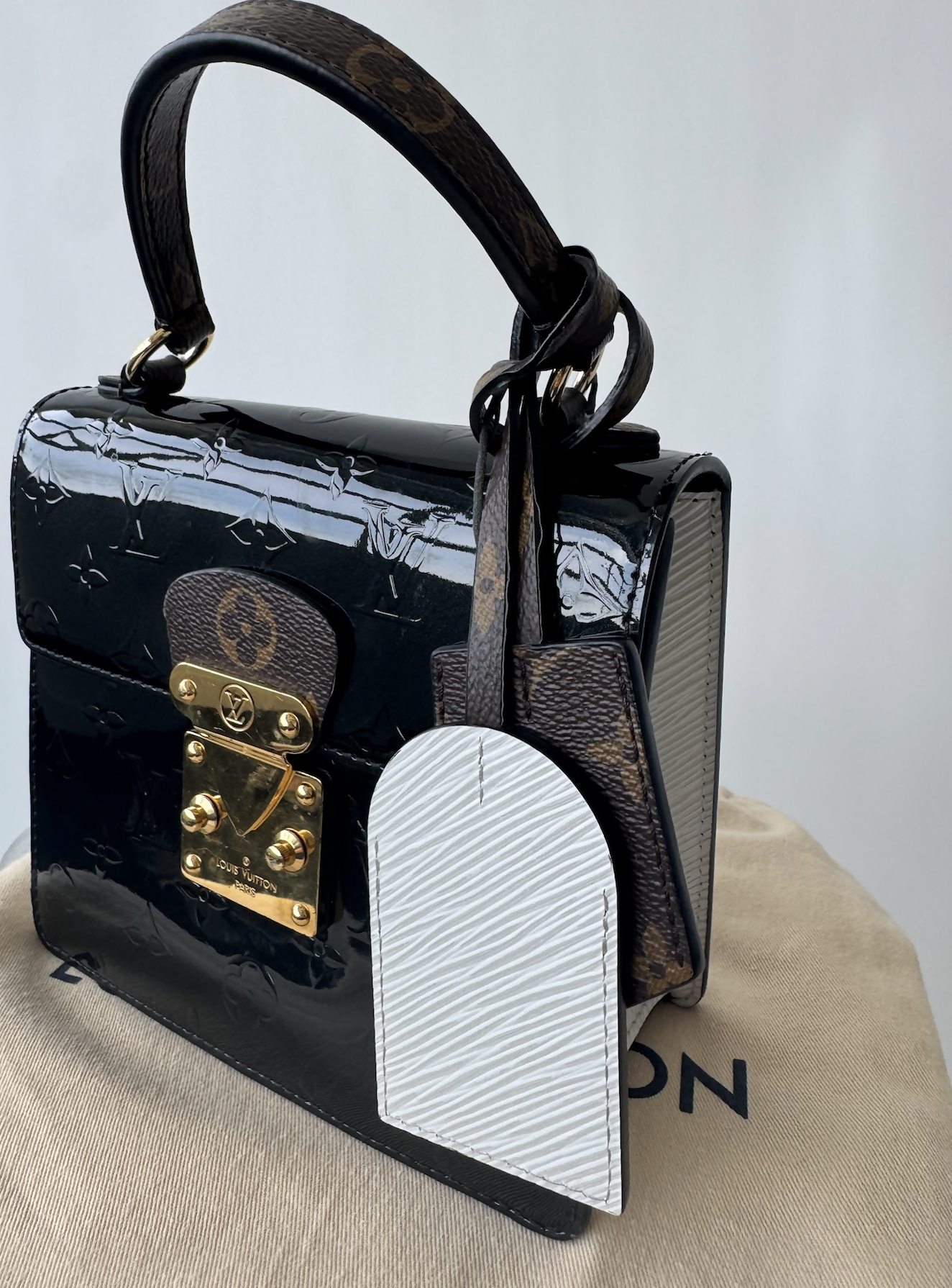 Screen Shot 2024-11-04 at 3.00.23 PM