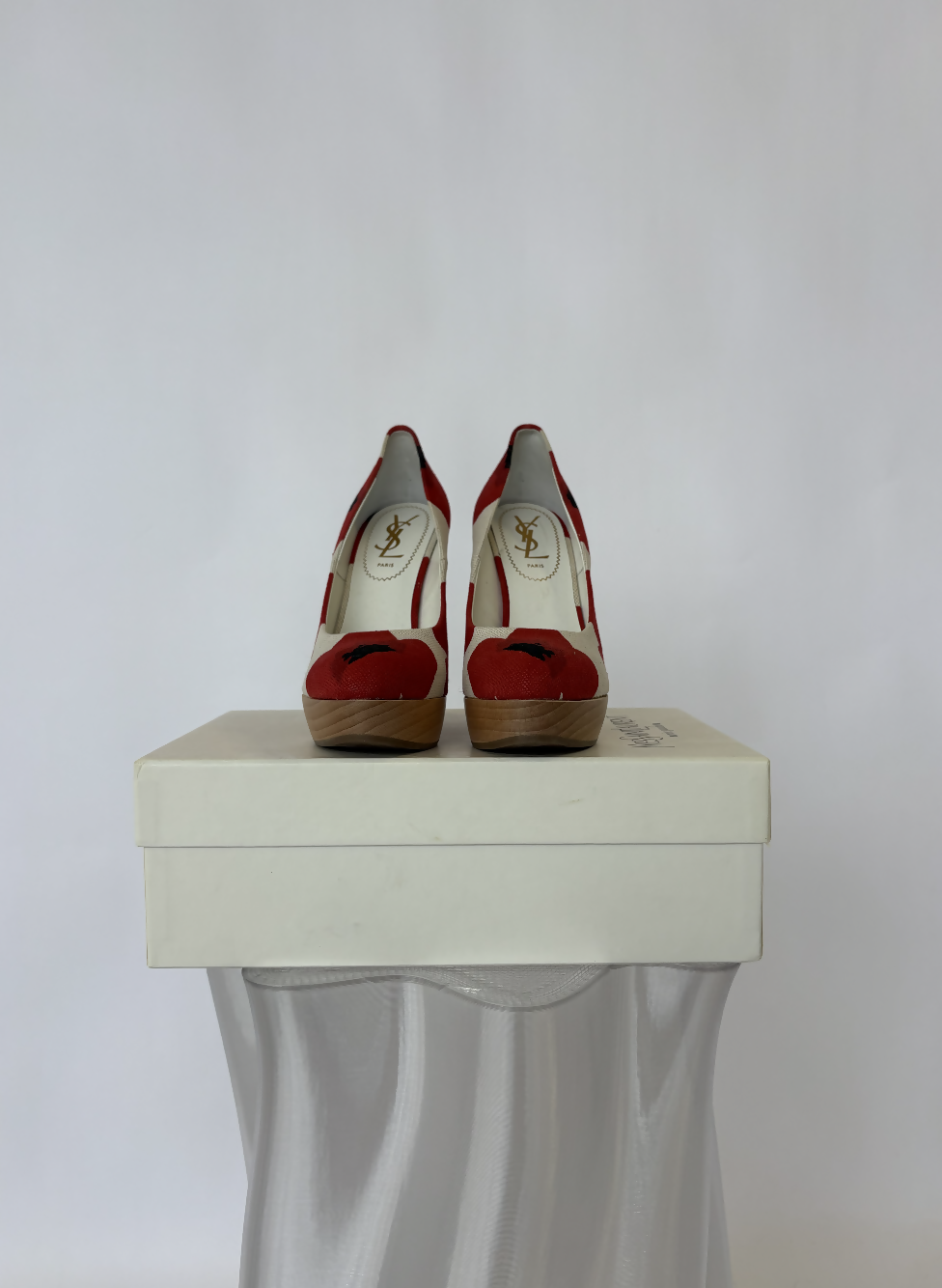 YSL Maryna Pump in Blanc Poppy