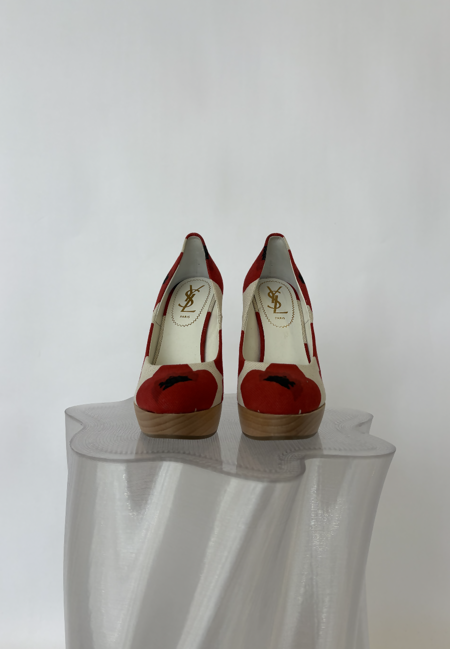 YSL Maryna Pump in Blanc Poppy