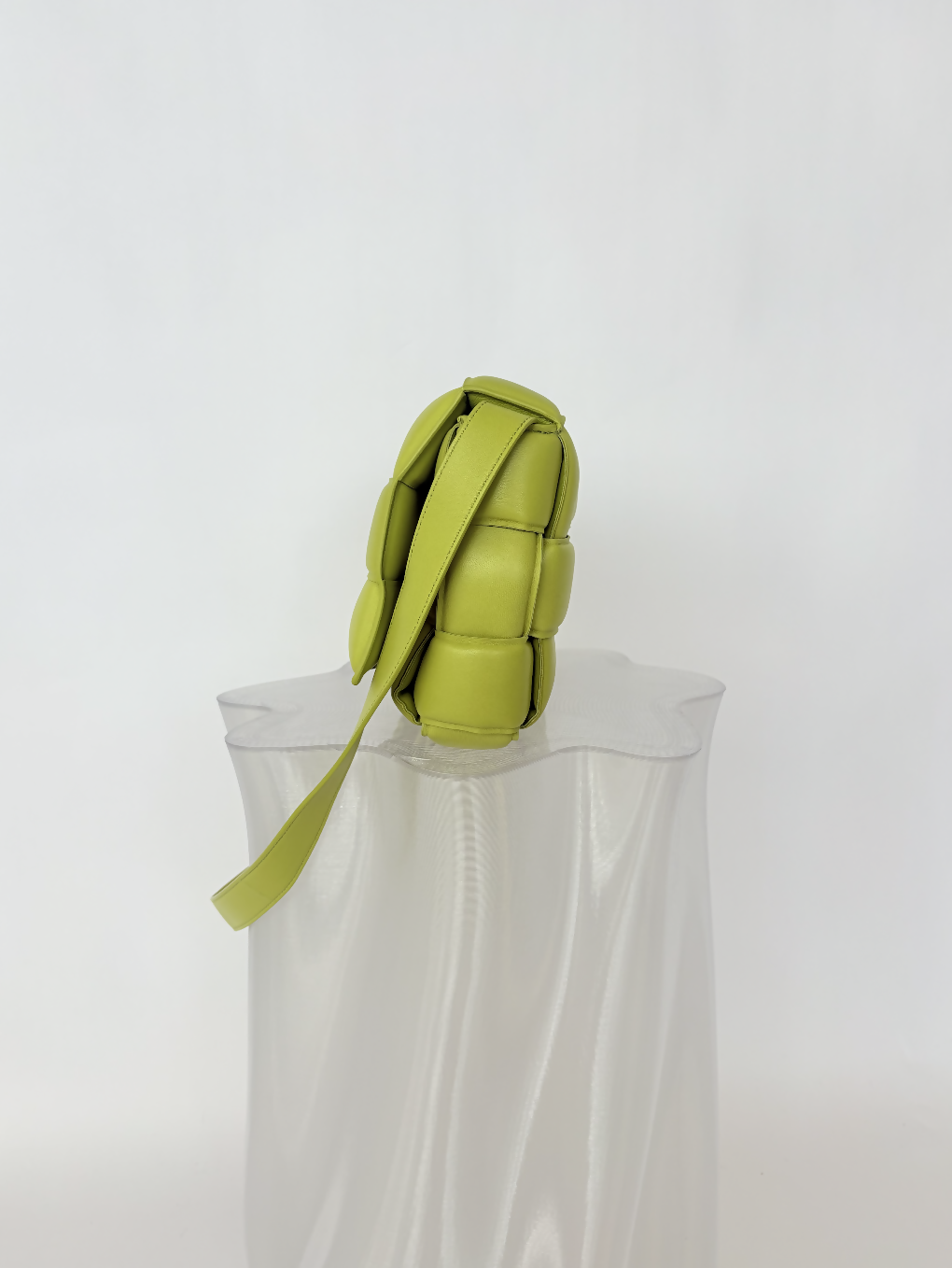 Bottega Veneta Nappa Maxi Intreccio Padded Cassette Crossbody Bag in Kiwi