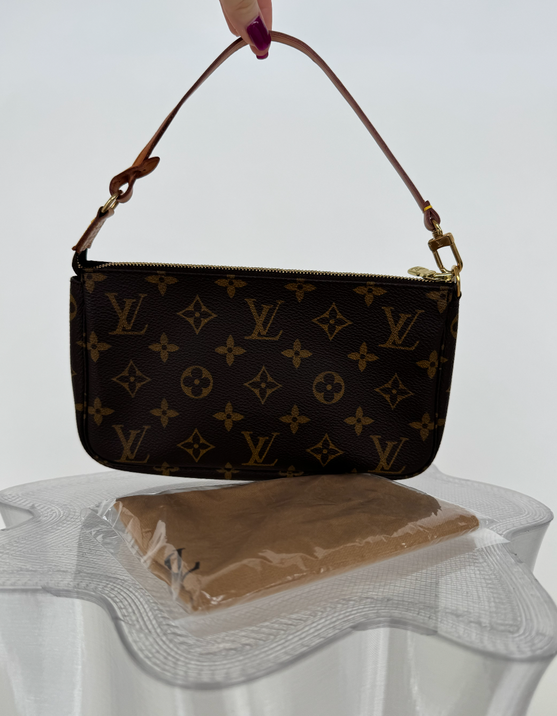 Louis Vuitton - Monogram Porchette