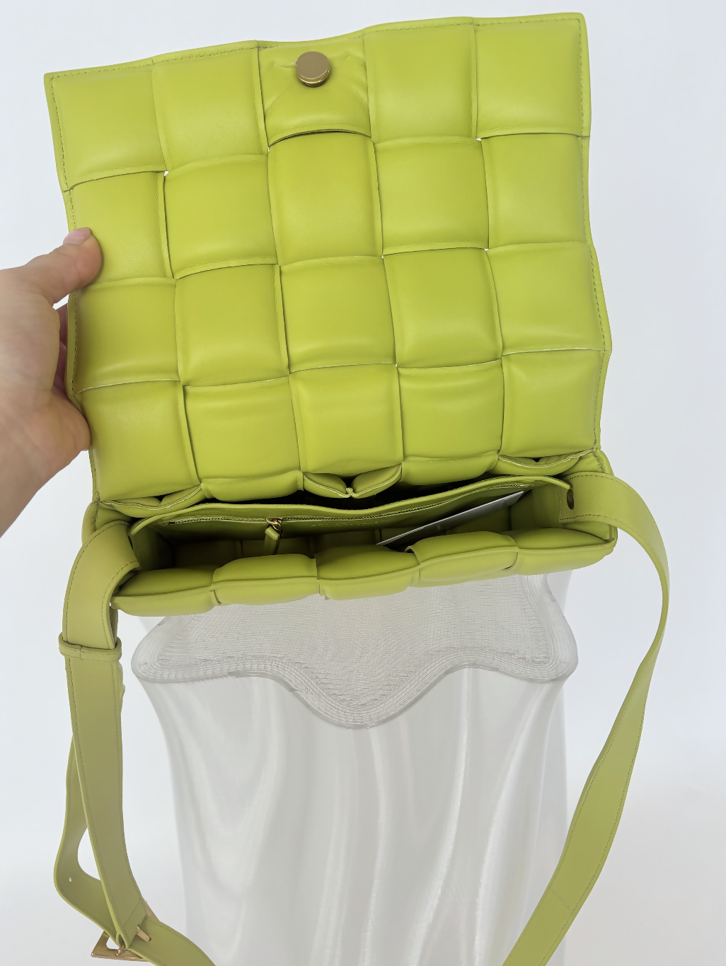 Bottega Veneta Nappa Maxi Intreccio Padded Cassette Crossbody Bag in Kiwi