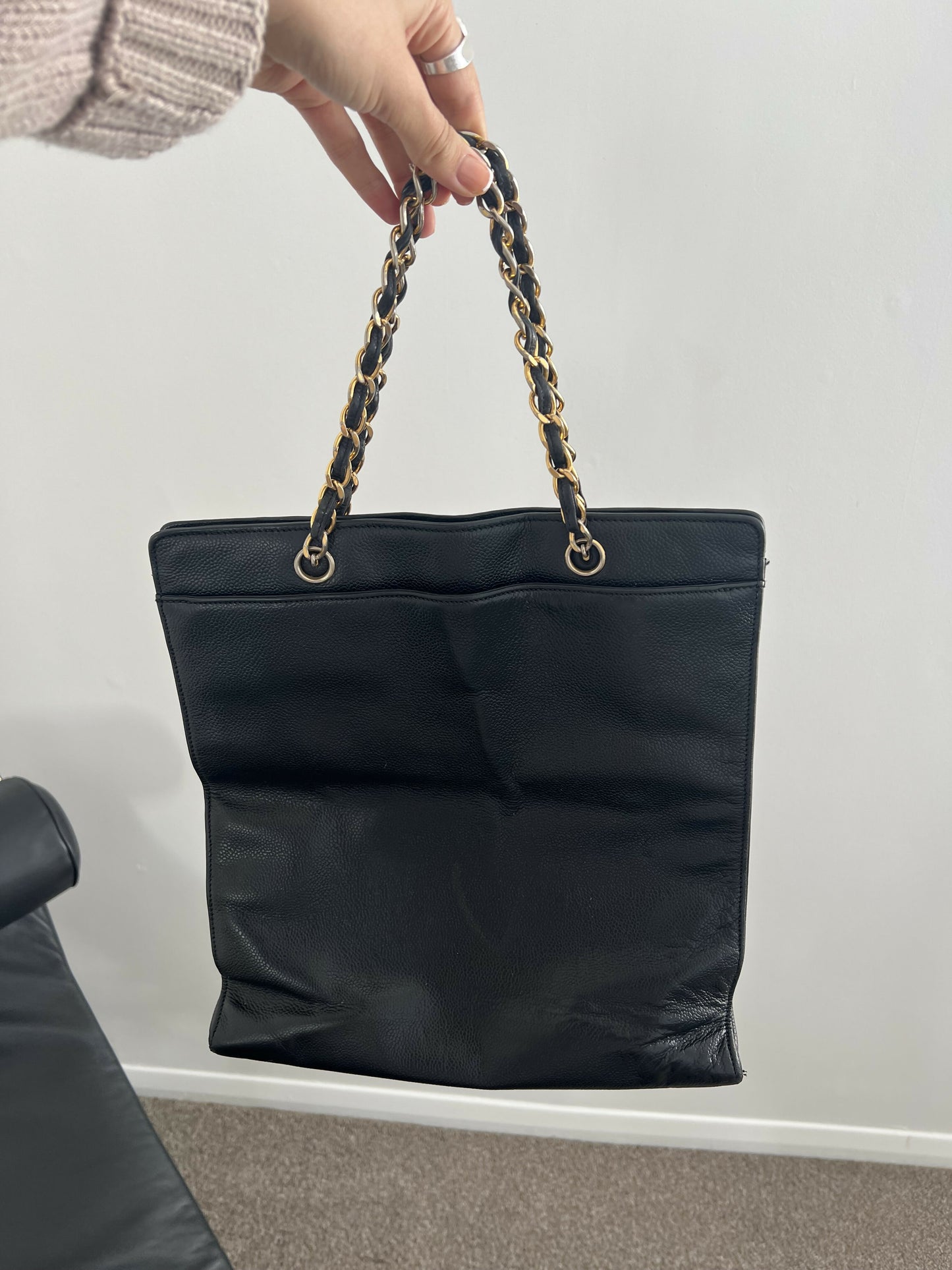 Chanel CC Chain Tote, in Caviar Leather in Black with Gold-Suffused Alloy Hardware