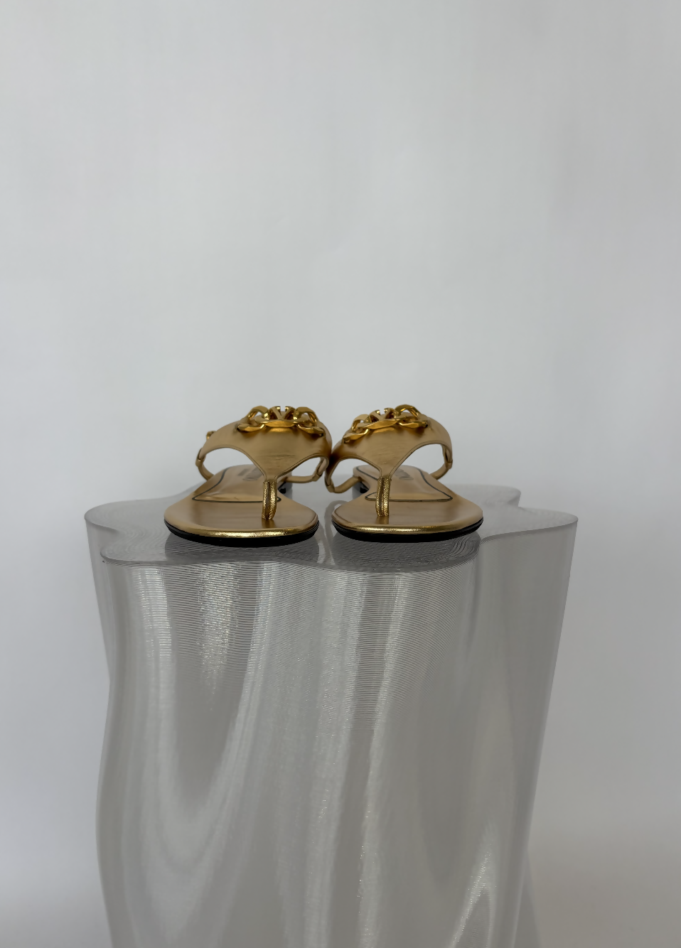 Valentino VLogo Chain Metallic Nappa Flat Thong Sandals