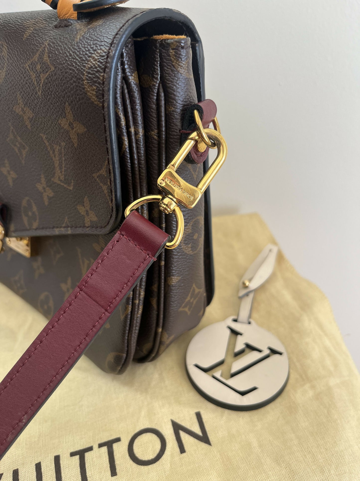 Louis Vuitton - Pochette Métis Limited Edition