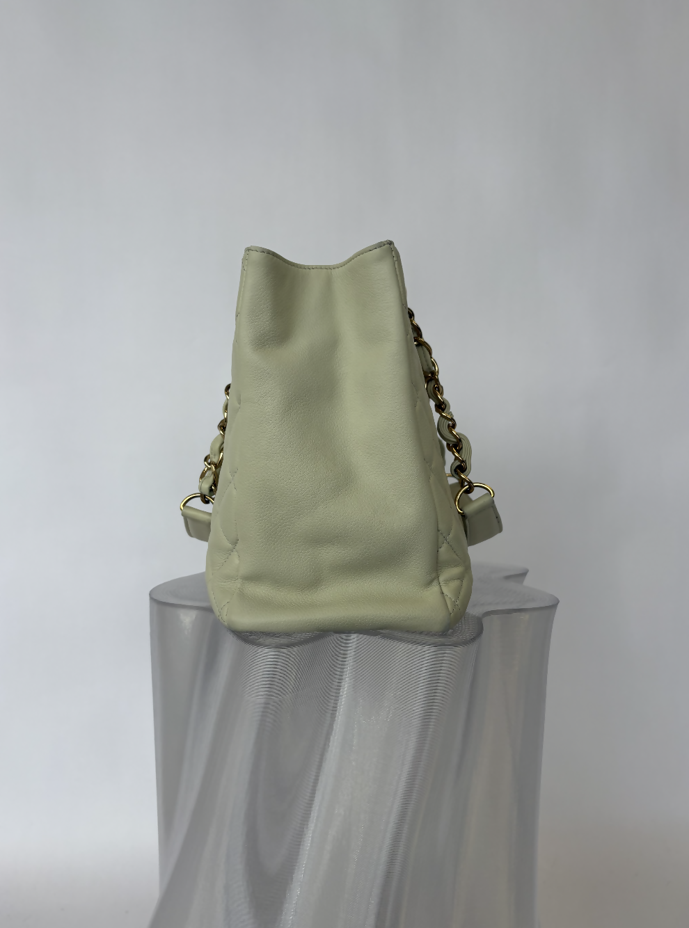 Chanel Pelle Beige Caviar Shopper Tote