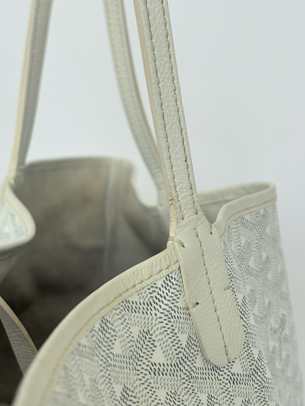 Goyard Saint Louis GM White Tote Bag