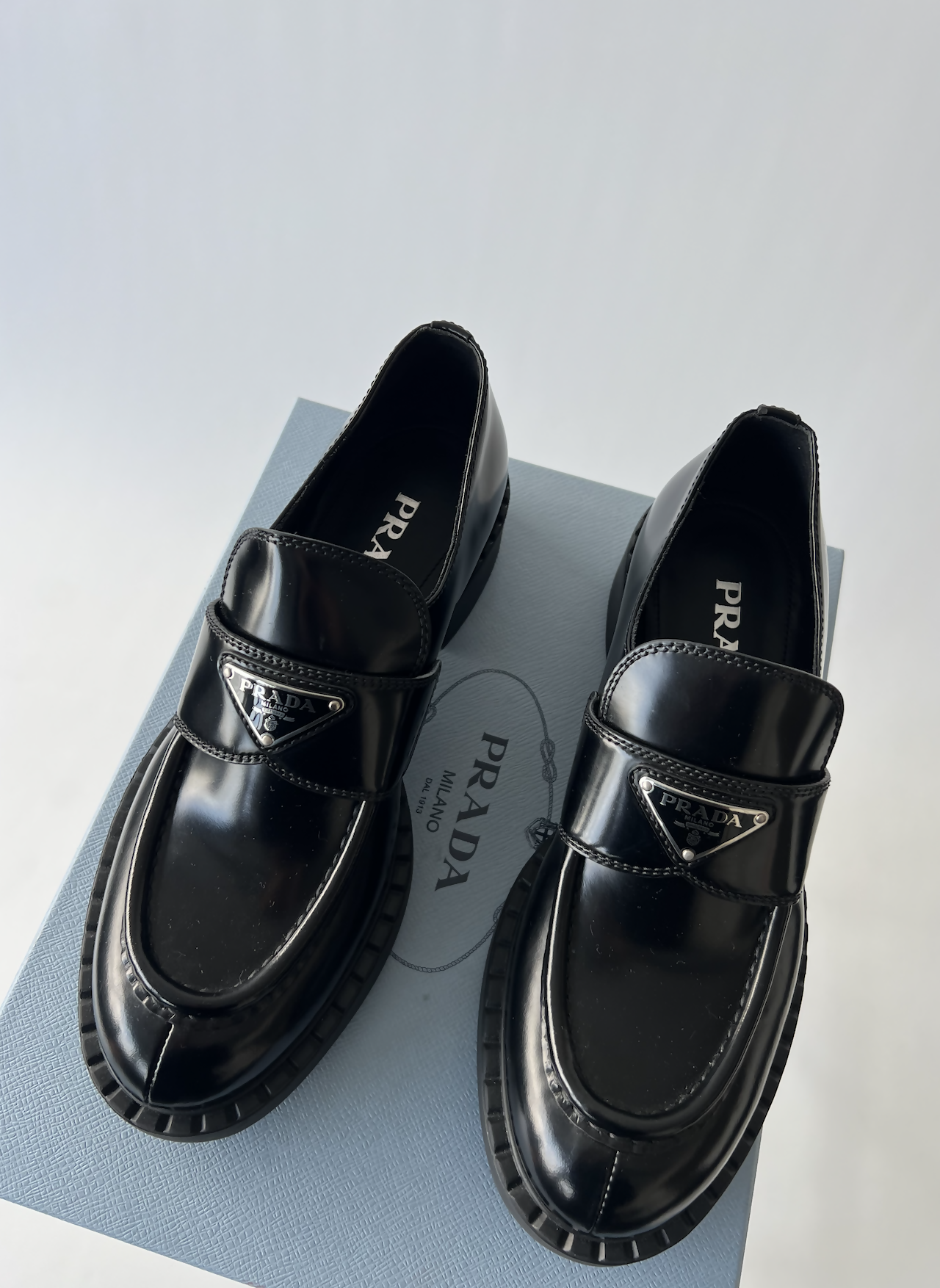 Prada Loafers. - Full Set