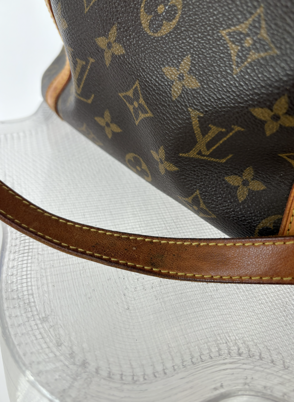 Louis Vuitton Sac Shopping Tote in Monogram Canvas