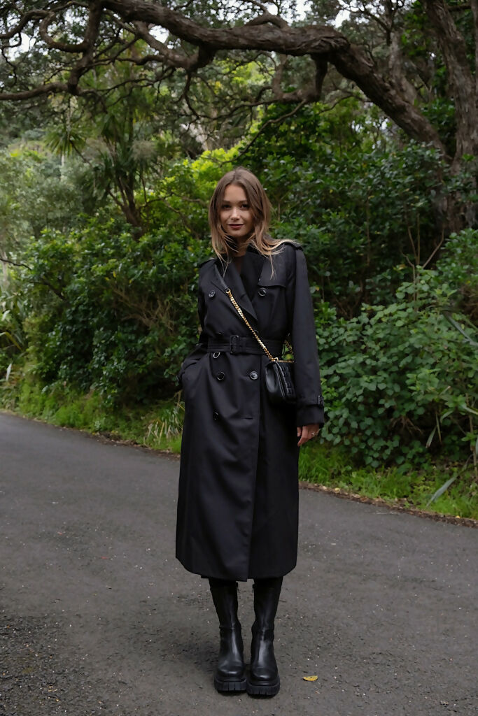 Burberry Black Quilted Leather Small Lola Bag