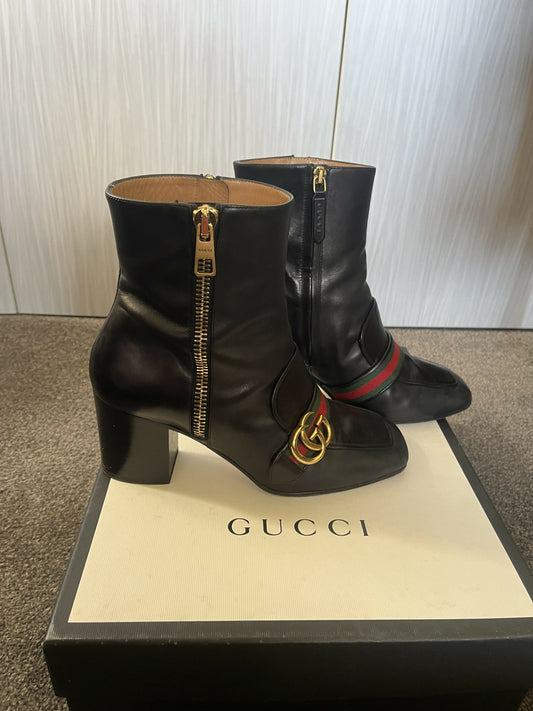 GUCCI "Marmont" Ankle Boots - Full Set