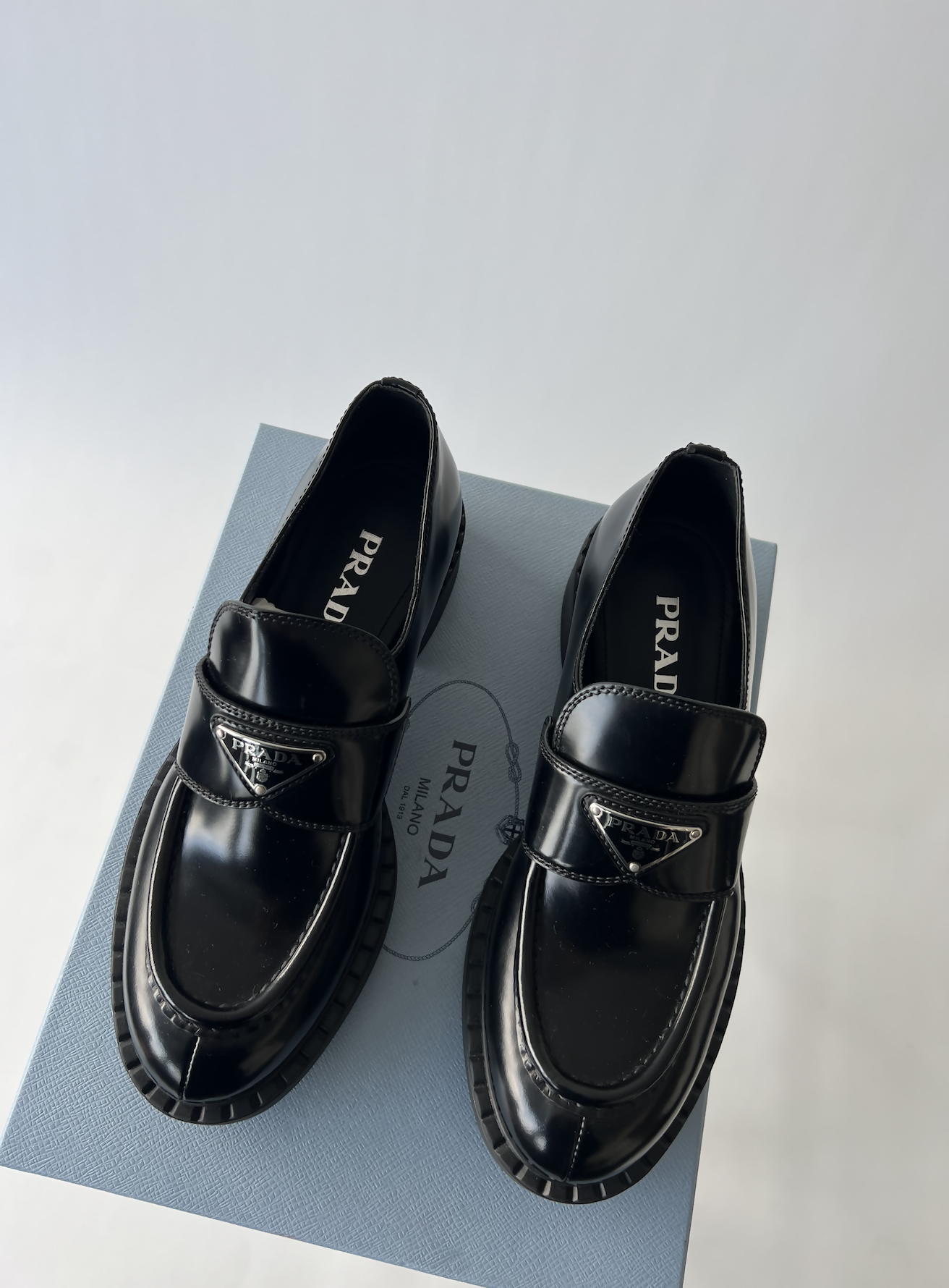 Prada Loafers. - Full Set