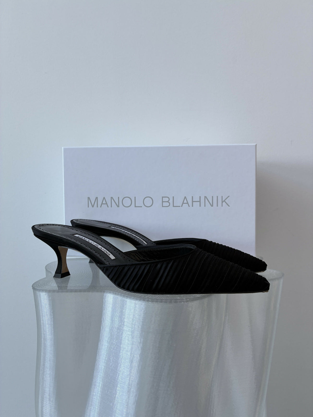 Manolo Blahnik Carolyne 50 Satin Mules - FULL SET