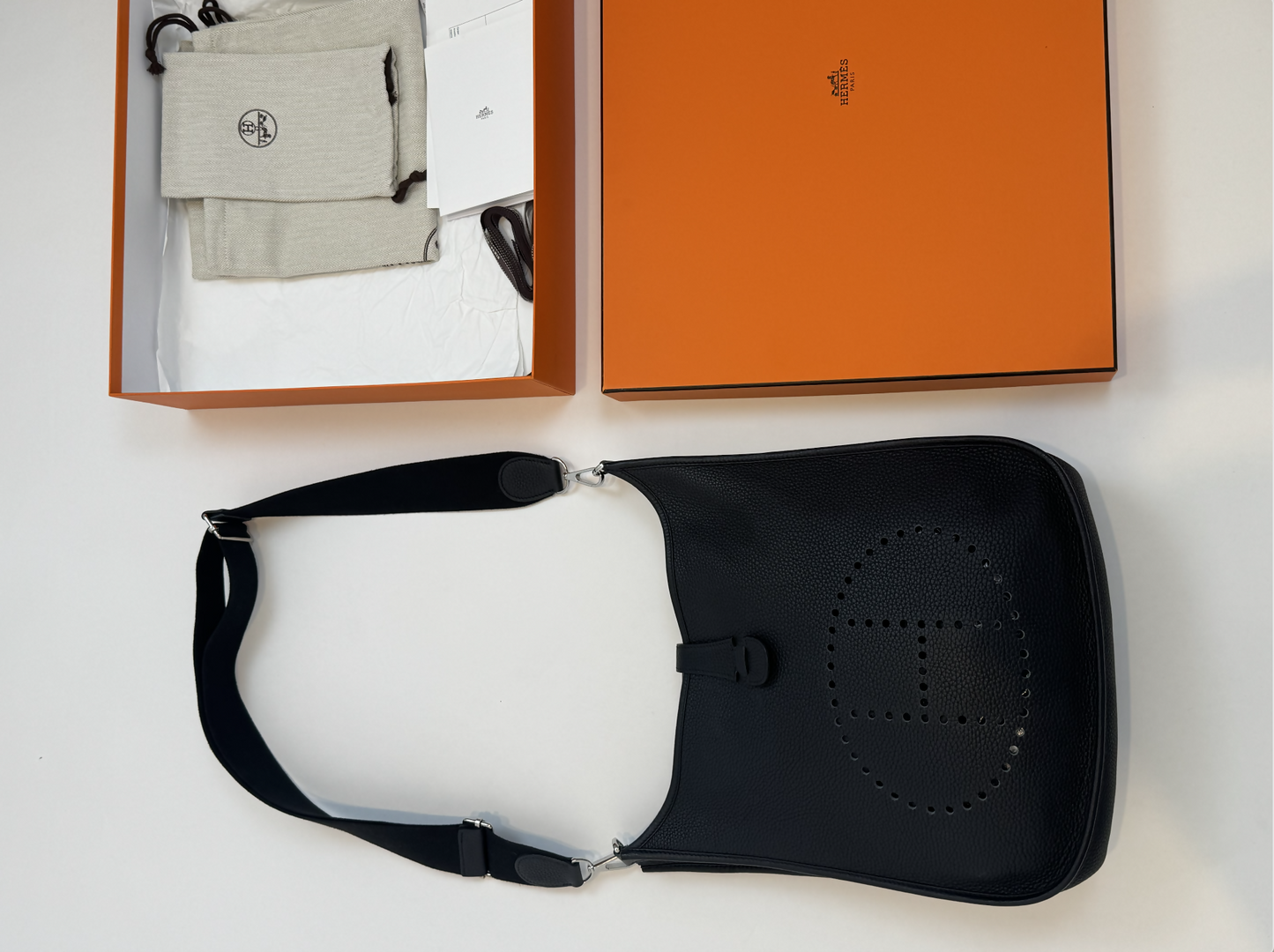 Evelyne III 33 bag - FULL SET