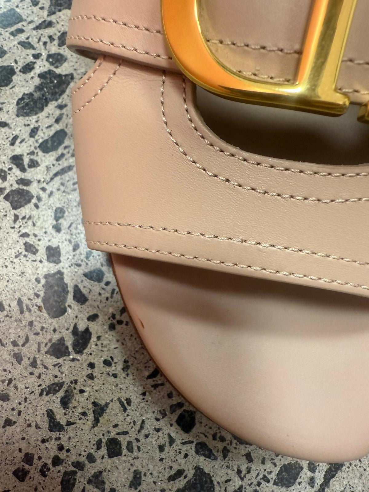 Dior 30 Montaigne Flat Slides - Beige