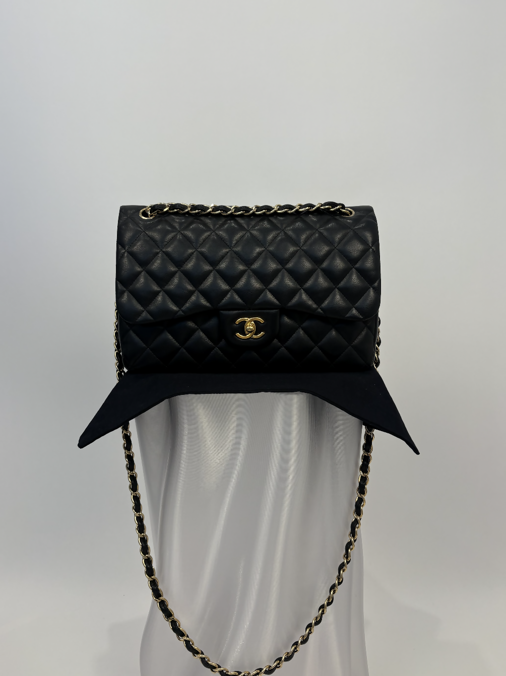 Chanel Jumbo Flap Bag in Black Lambskin