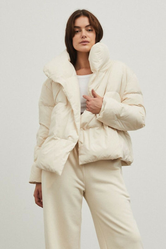 Maggie Marilyn Beyond Puffer in Cream