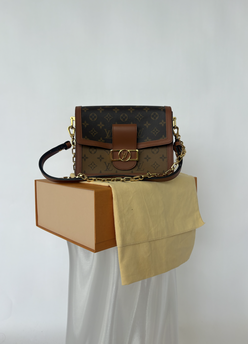 Louis Vuitton Dauphine MM Shoulder Bag - FULL SET