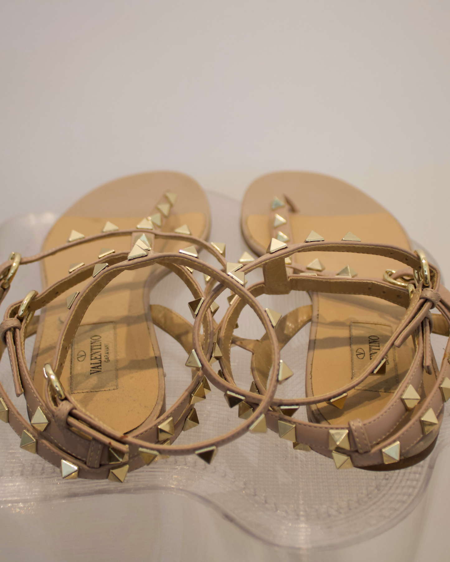 Valentino Garavani Rockstud Sandals in Poudre Leather