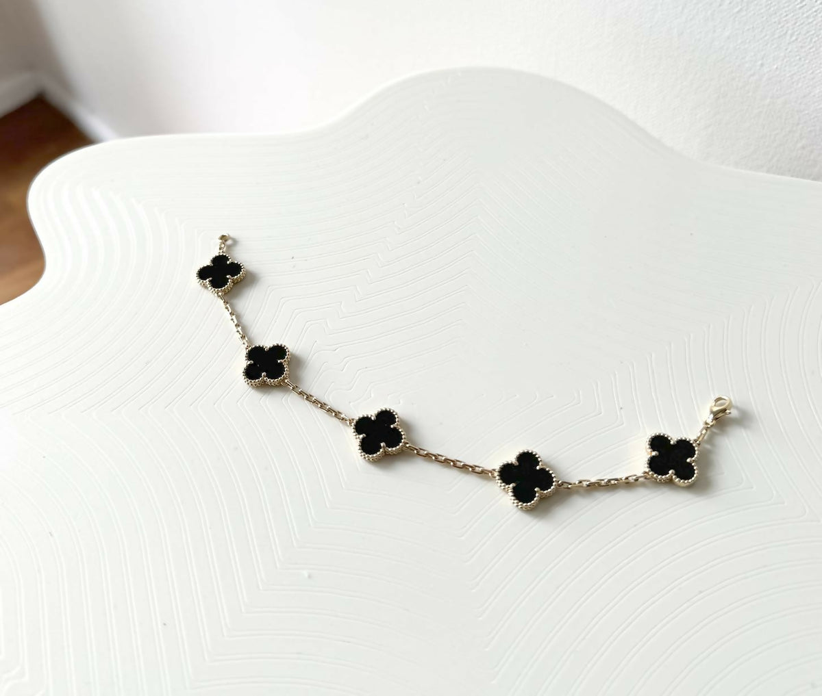 Van Cleef & Arpels Vintage Alhambra 5 Motifs Onyx Bracelet