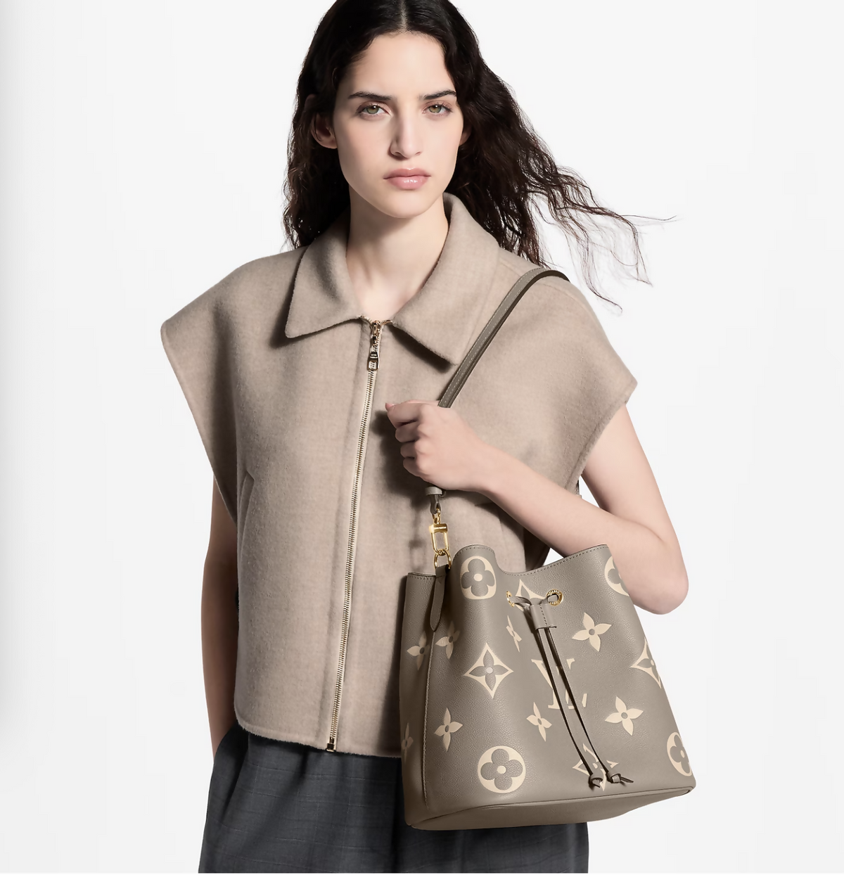 Louis Vuitton NéoNoé Giant Monogram Empreinte Tourterelle MM