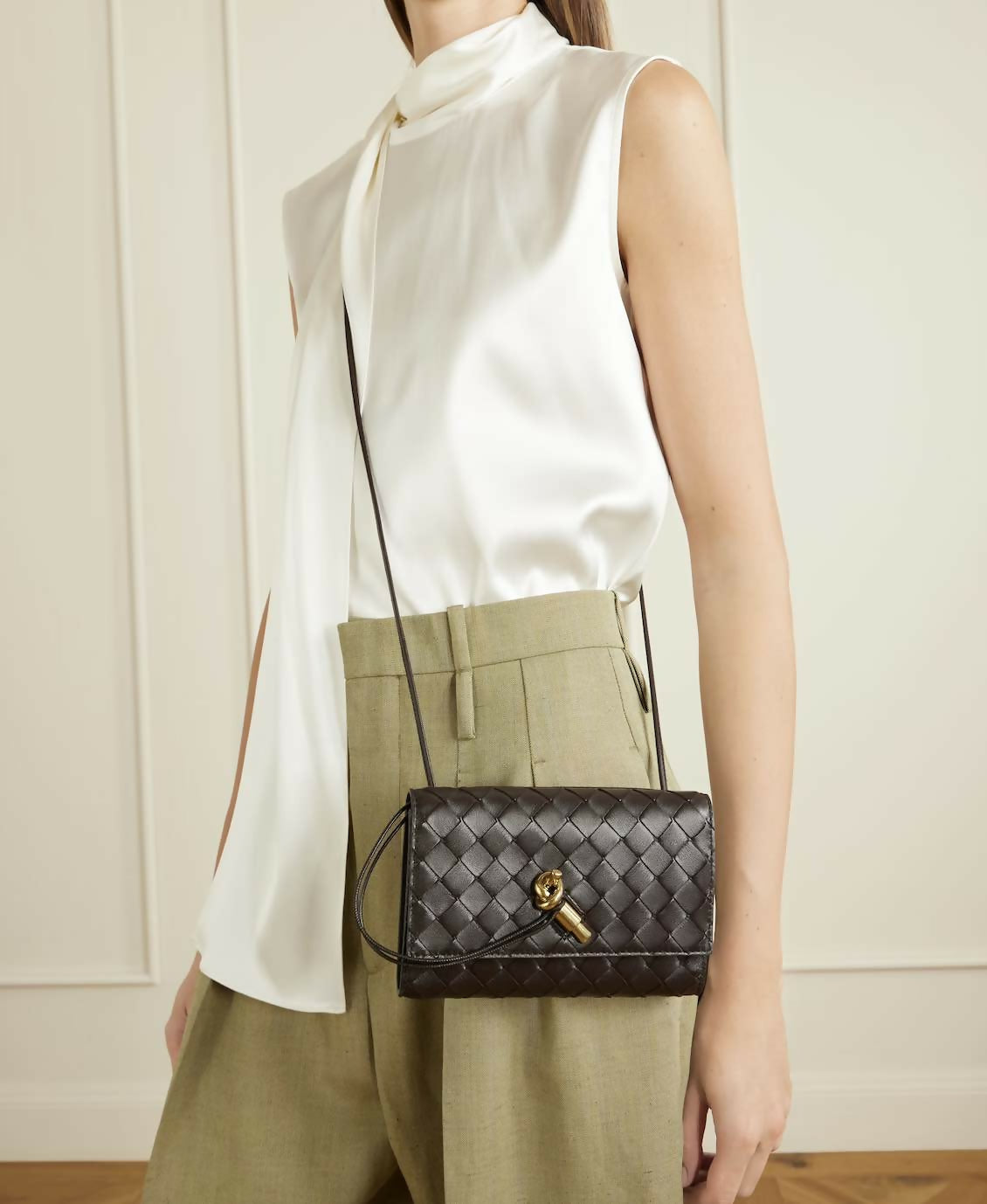 Bottega Veneta Intrecciato leather pouch - New