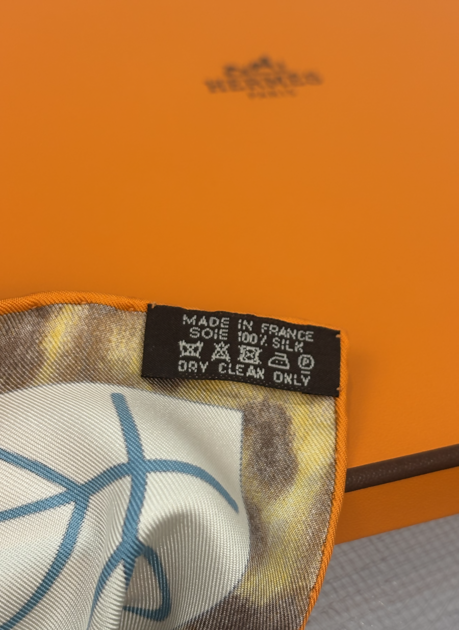 Hermès Selle d’Officier en Grande Tenue Silk Scarf