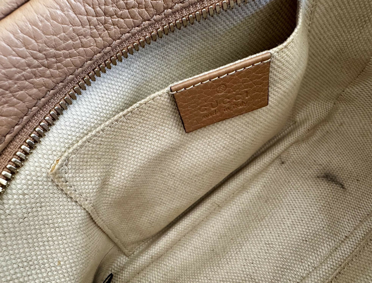 Gucci Pebbled Calfskin Small Soho Disco Bag Camelia