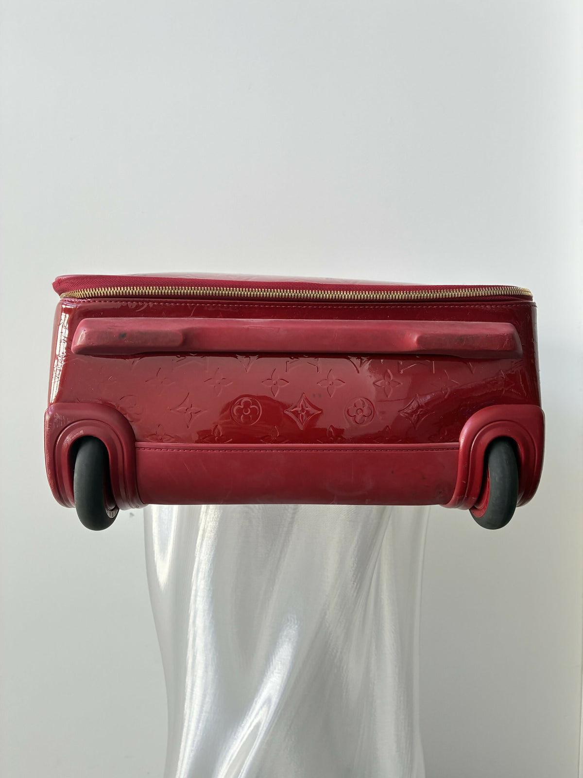 Louis Vuitton Pomme d’Amour Monogram Vernis Pegase 45 Suitcase