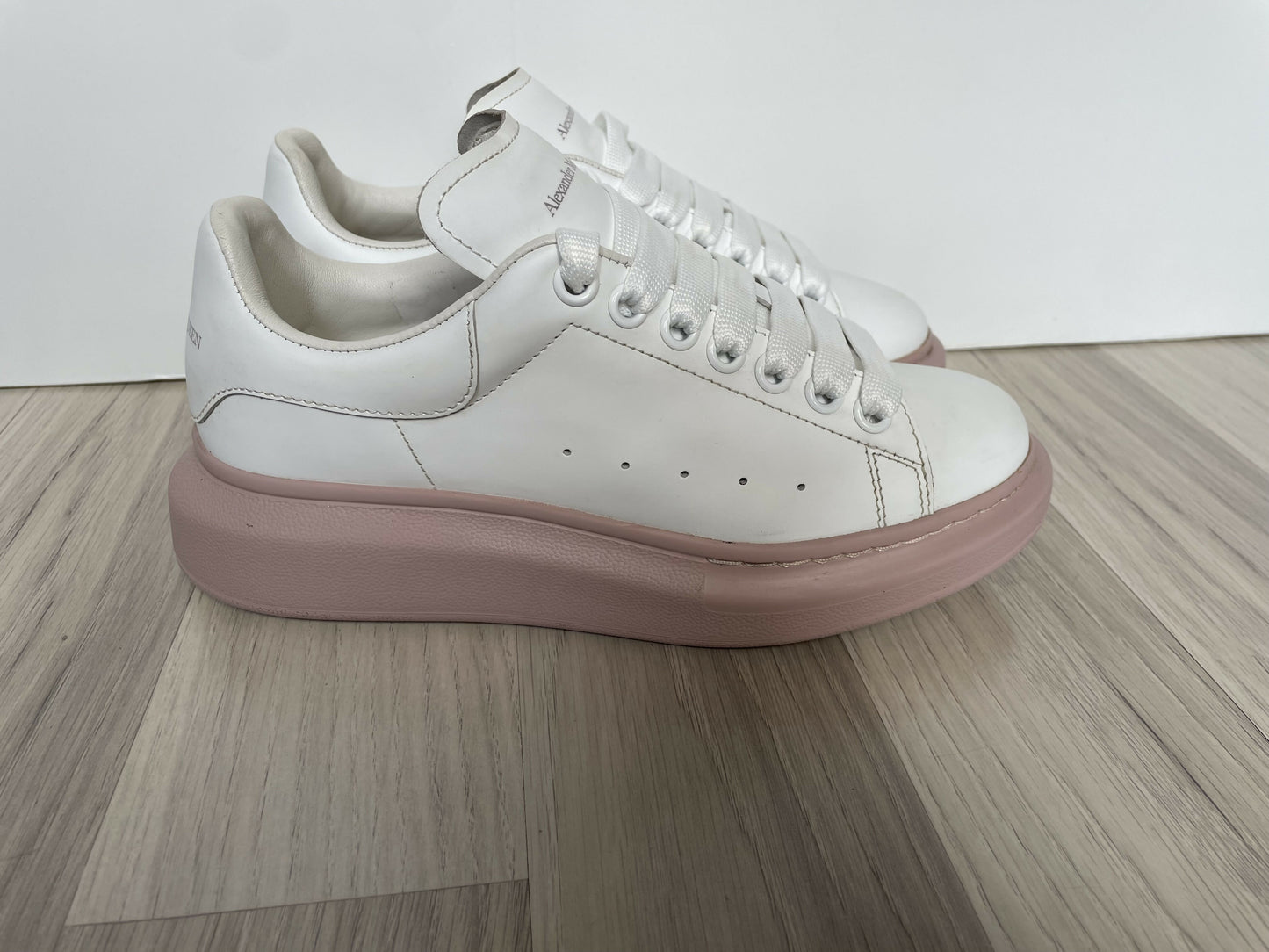 Alexander Mcqueen sneakers