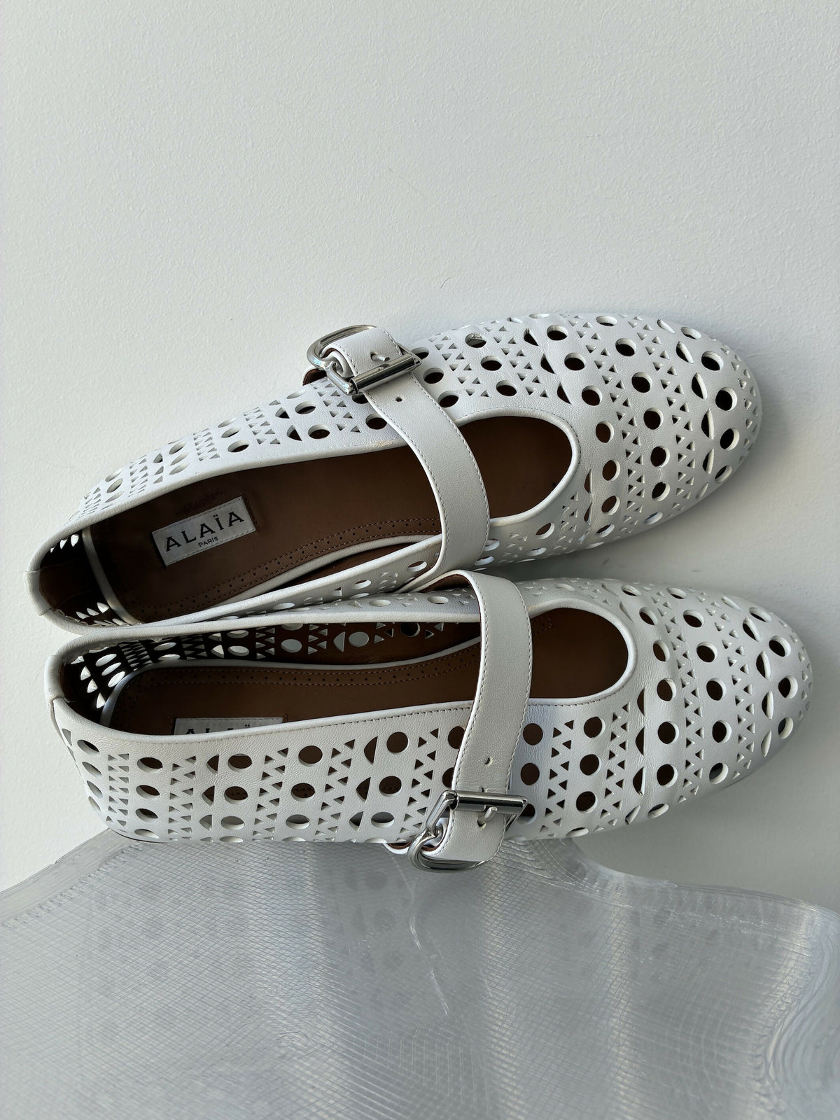 Alaïa Vienne Leather Mary Jane Flats
