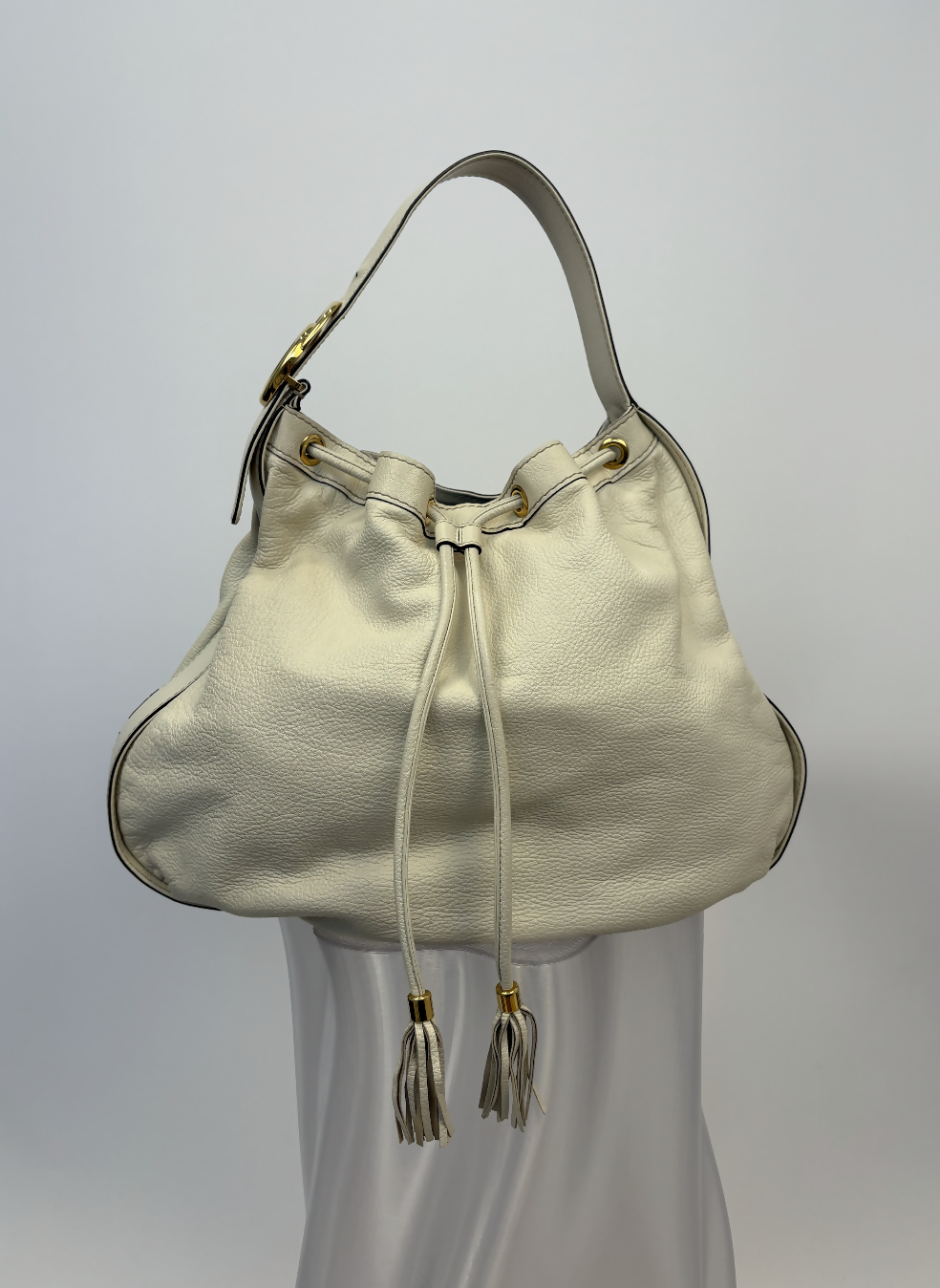 Gucci Interlocking Icon Tassel Hobo in Cream Leather
