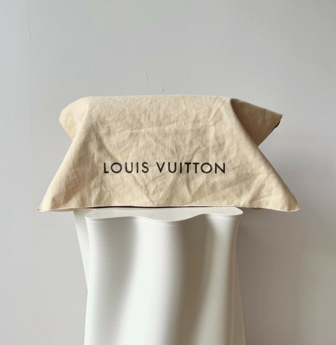 Louis Vuitton Pochette Métis Monogram Empreinte Leather