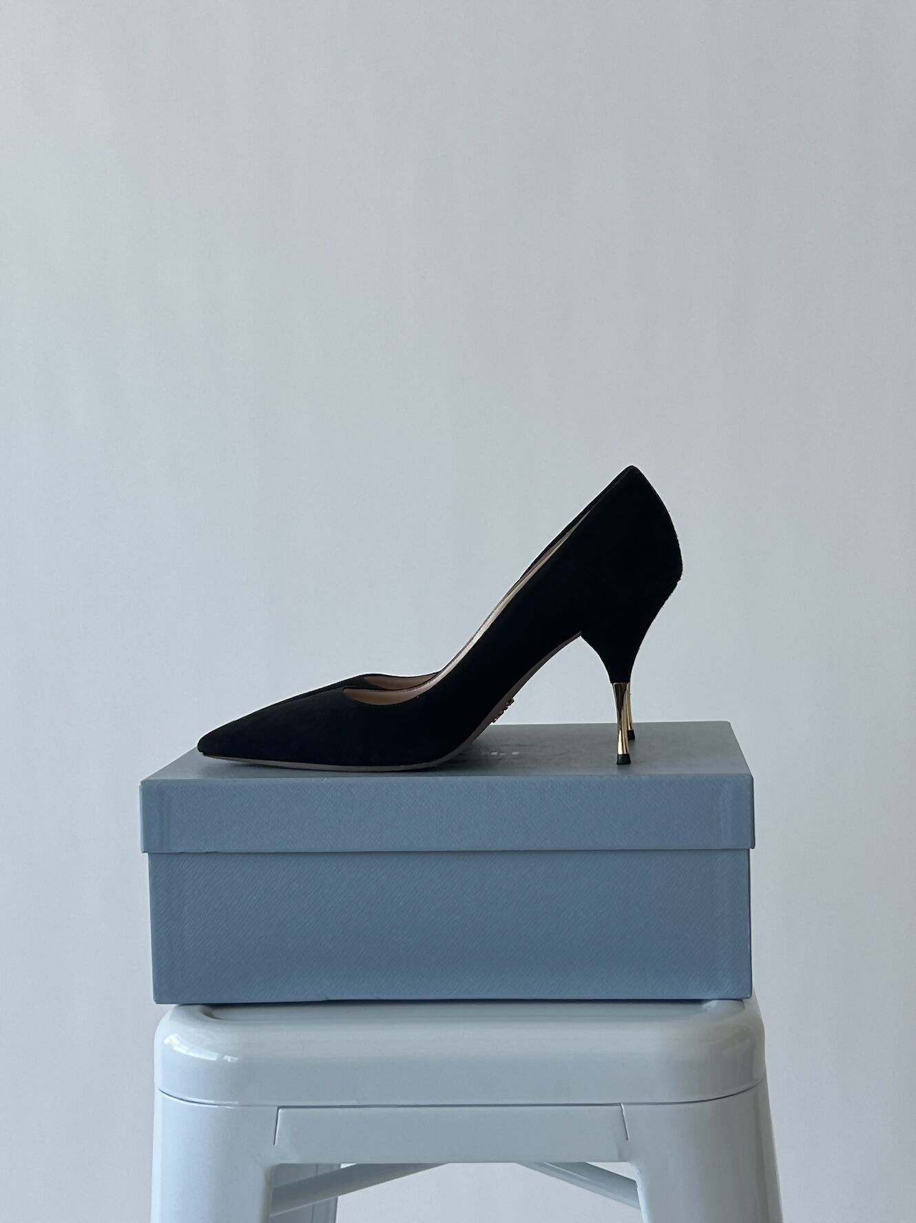 Prada Suede Pump - Gold Stilleto - Full Set