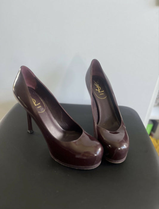Vintage burgundy patent YSL Pumps