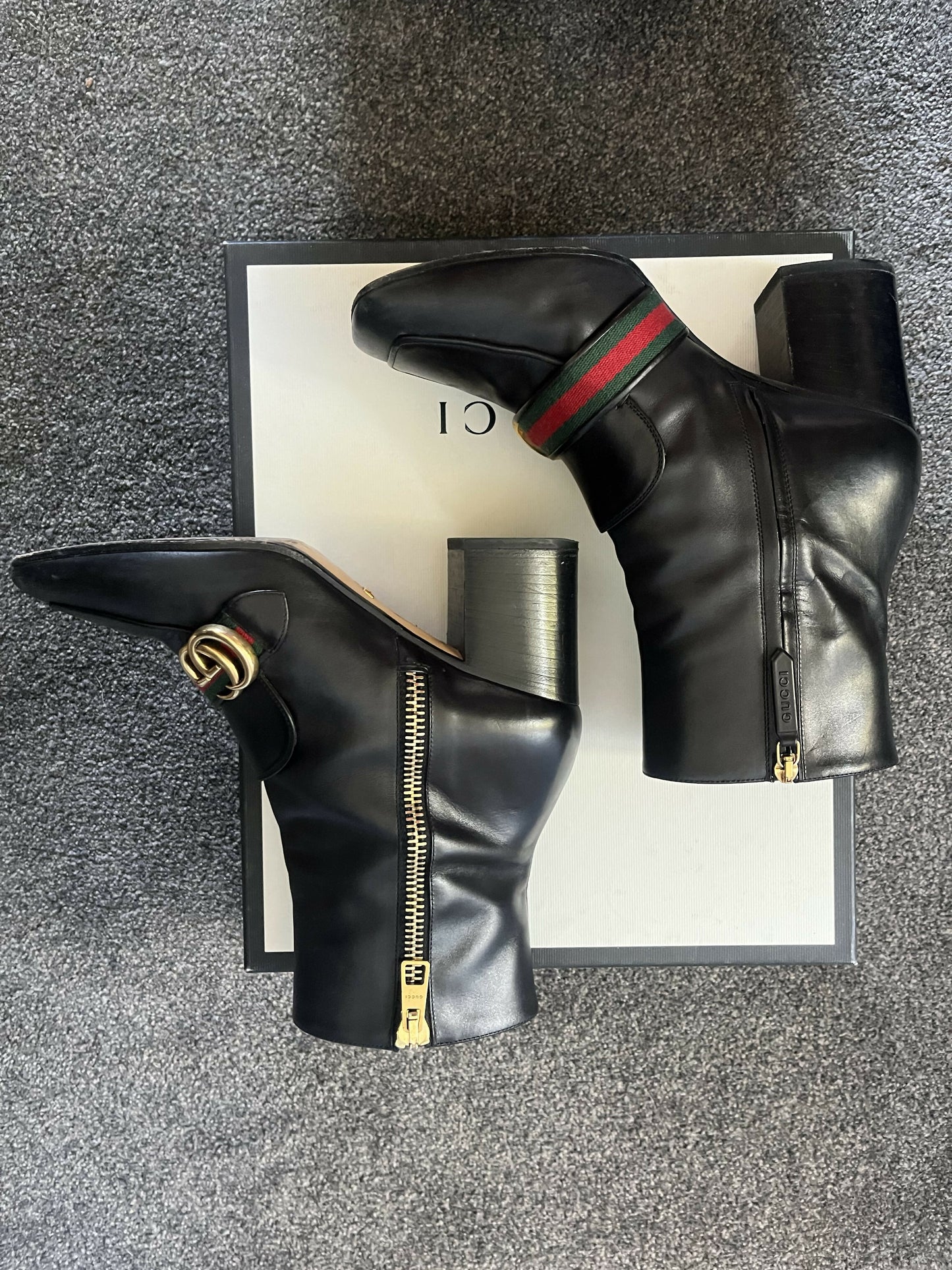 GUCCI "Marmont" Ankle Boots - Full Set