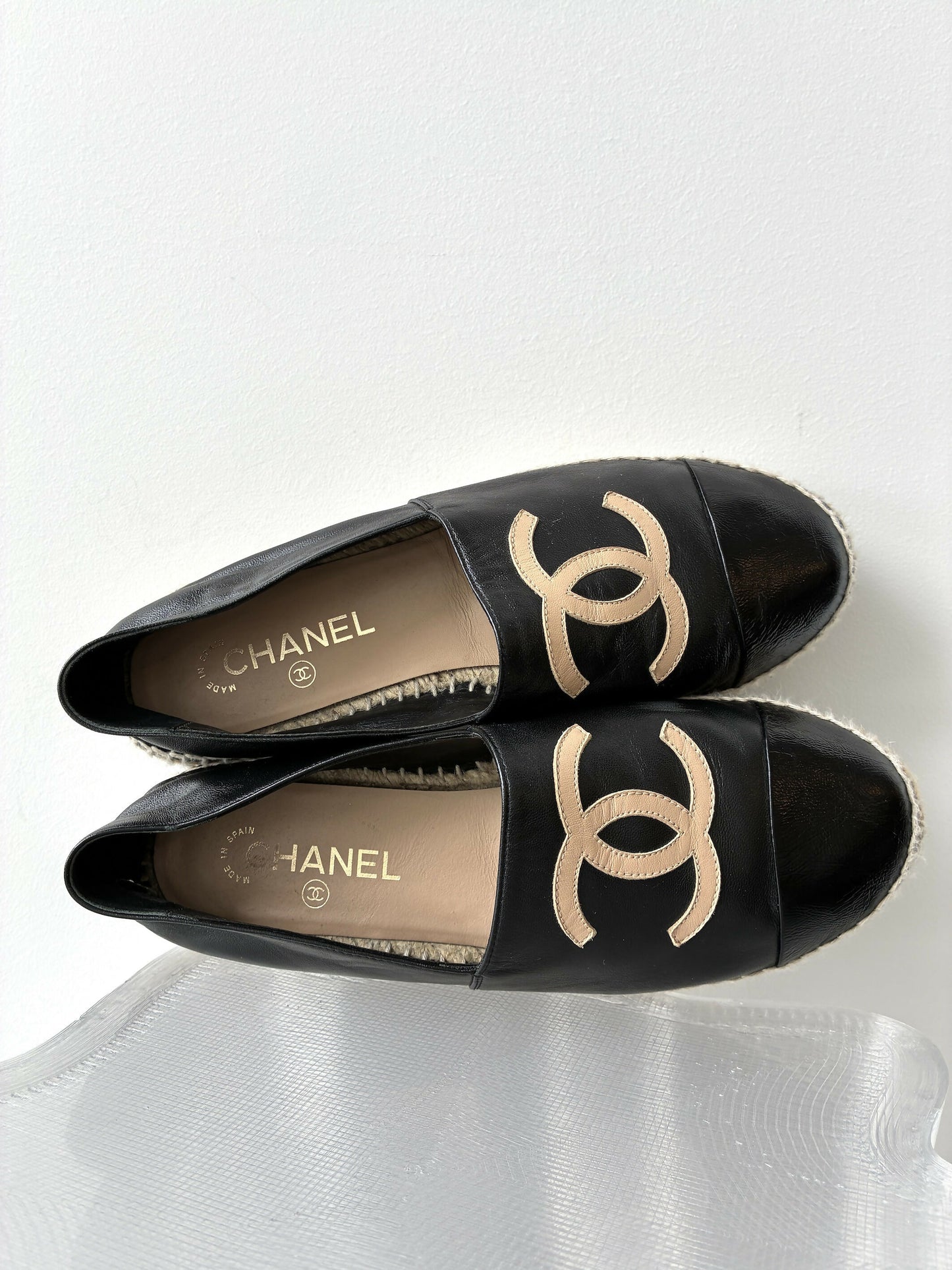 Chanel Black/Cream Leather CC Espadrilles