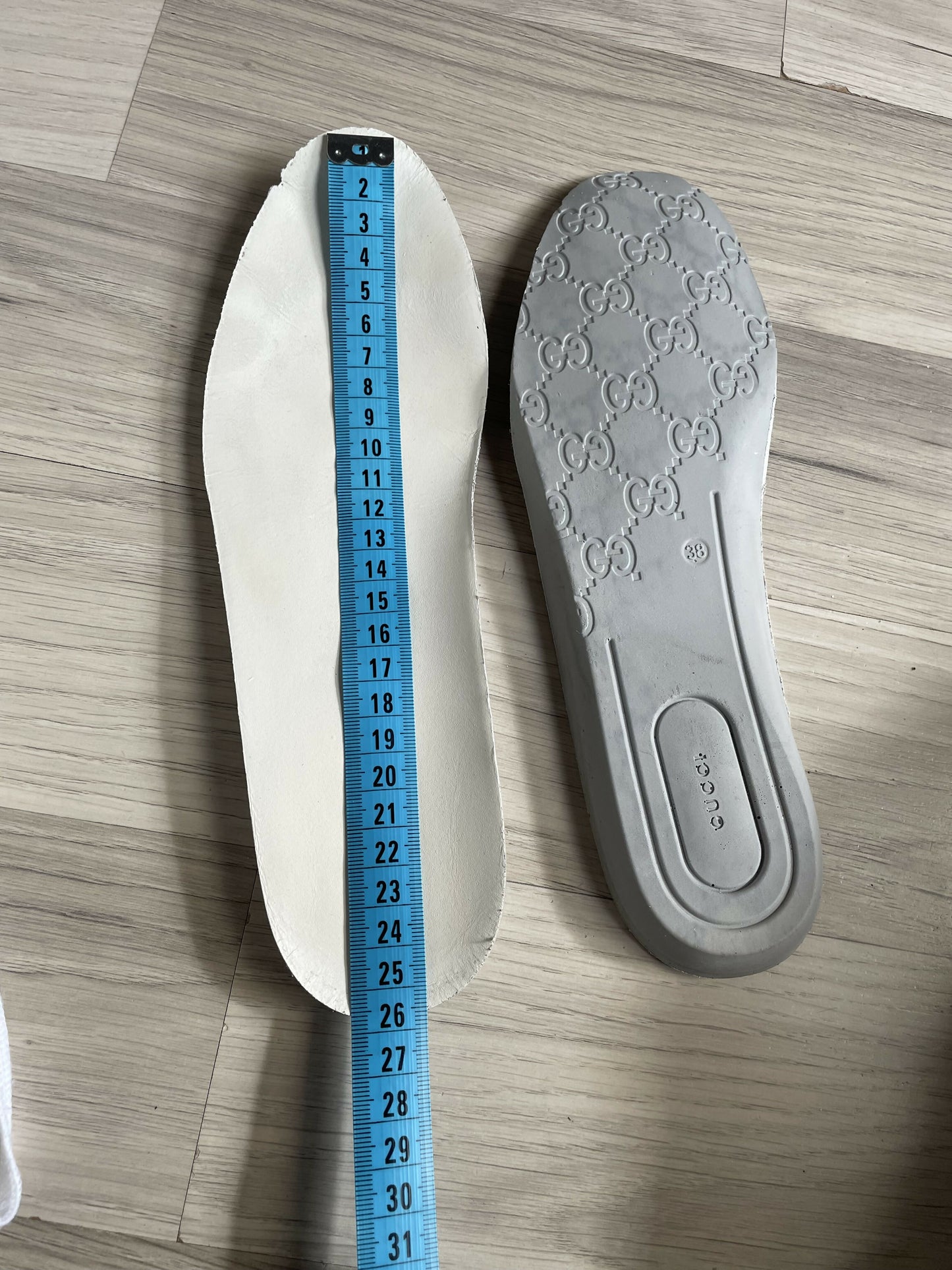 Gucci Ace leather sneakers