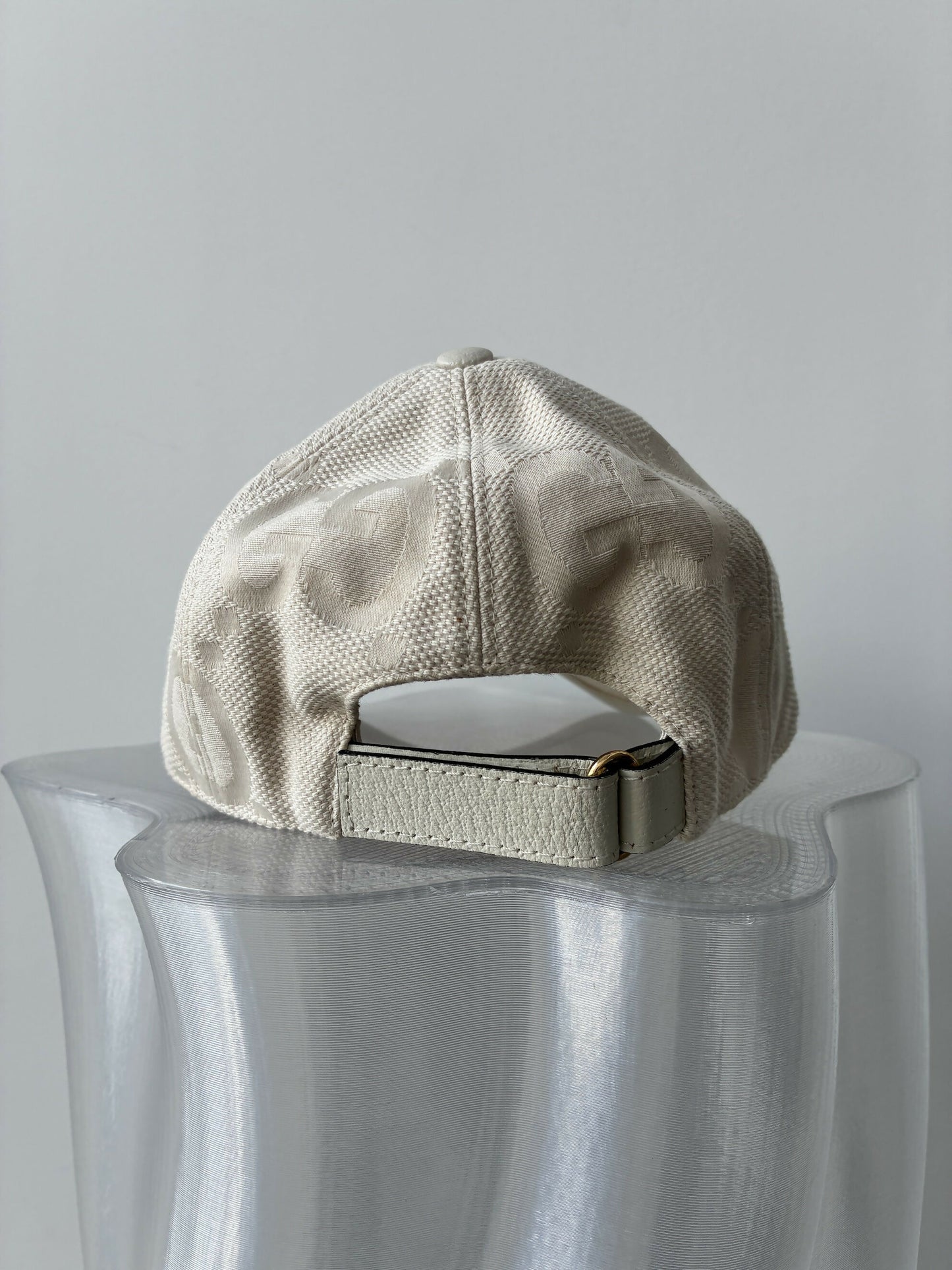 Gucci Jumbo GG Cream Canvas Baseball Cap