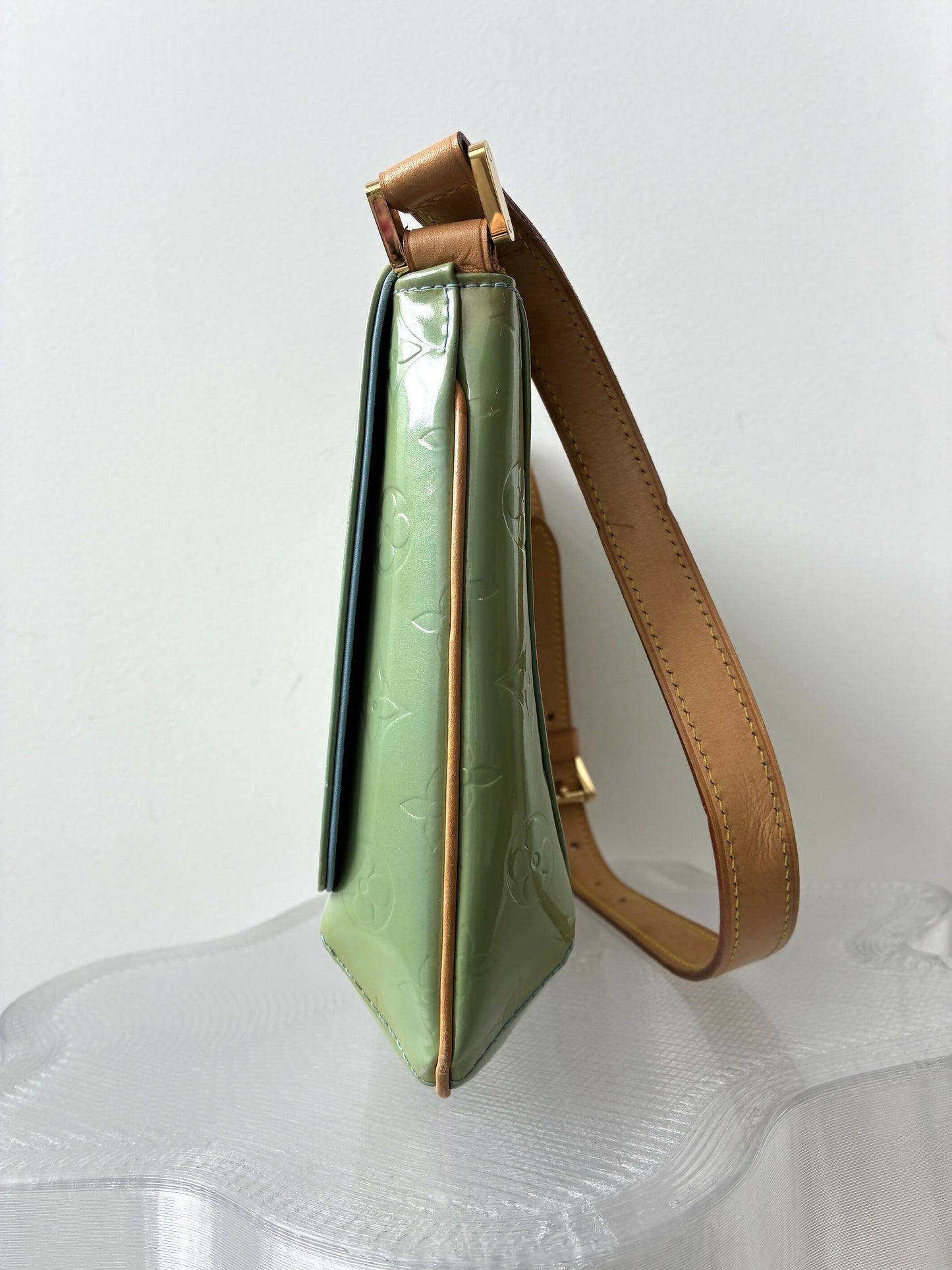 Louis Vuitton Monogram Vernis Thompson Street shoulder bag
