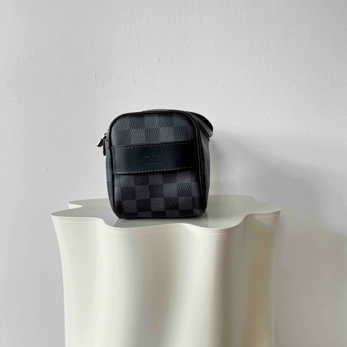 Louis Vuitton Small Toiletry Pouch Damier Graphite