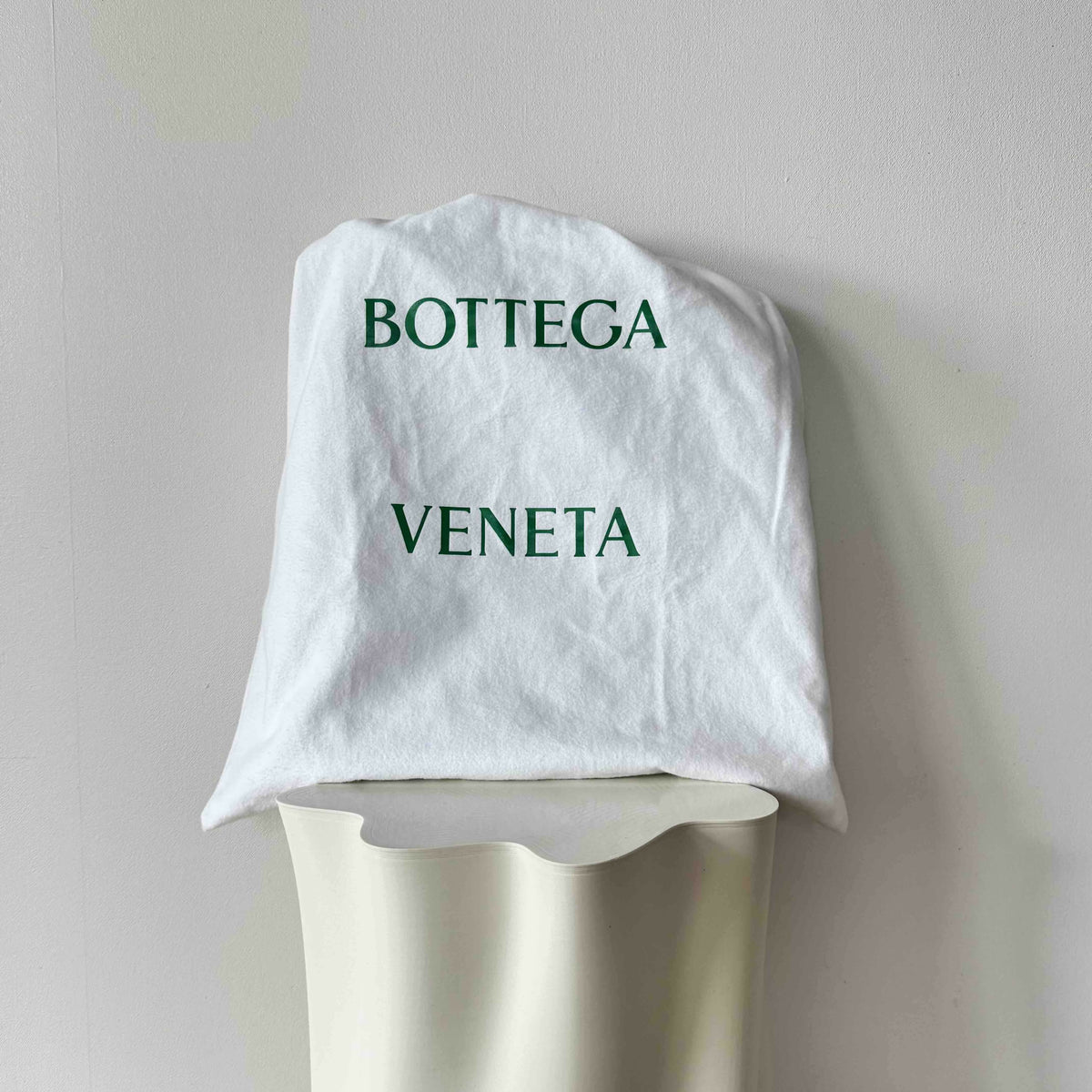 Bottega Veneta Small Calfskin Intrecciato Hop Hobo Bag