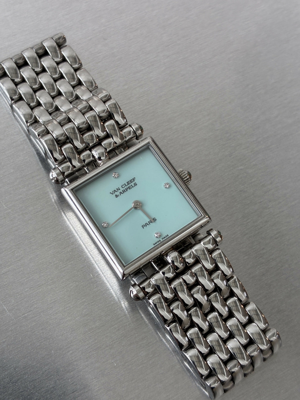 Van Cleef & Arpels Classic Square – Vintage Timepiece