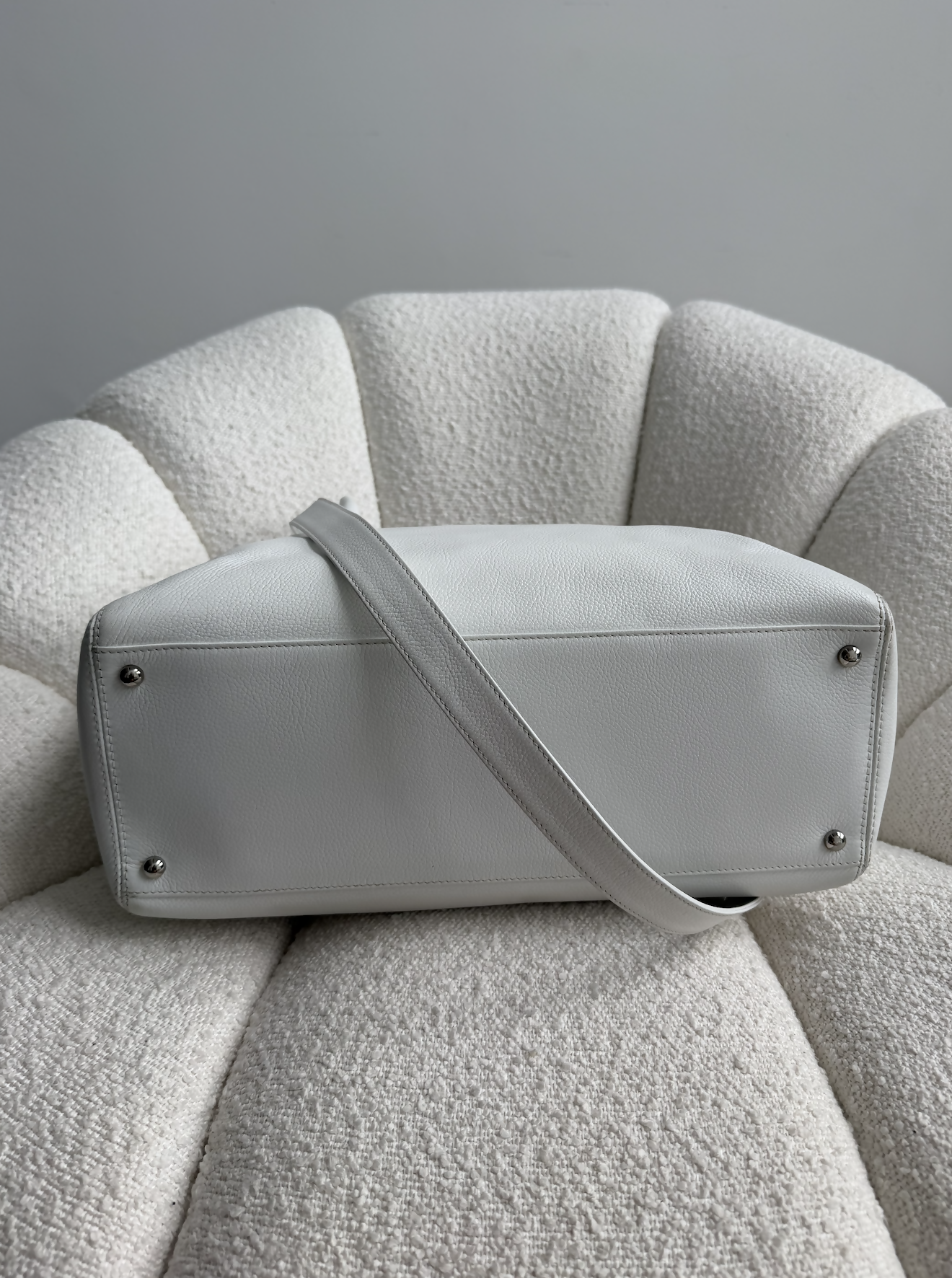 CHANEL Bag | Pearl White Grained Calfskin Large Cerf Tote
