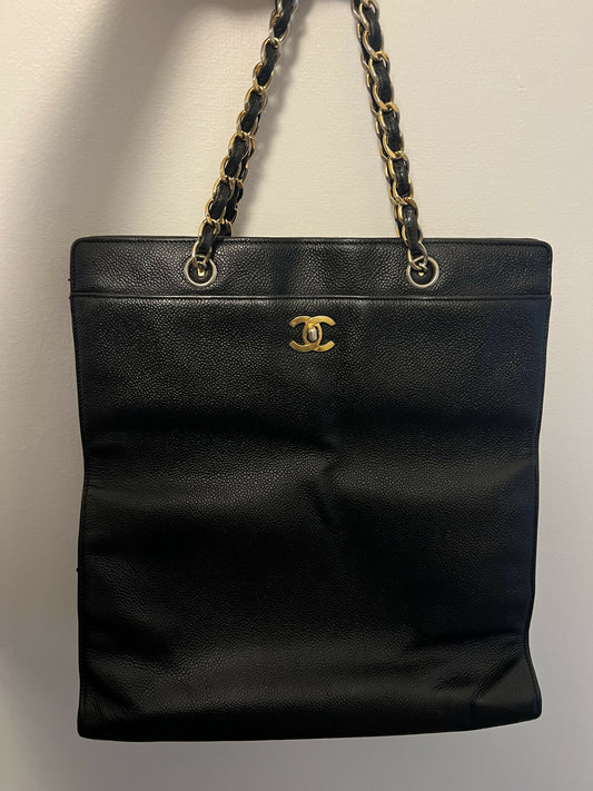 Chanel CC Chain Tote, in Caviar Leather in Black with Gold-Suffused Alloy Hardware