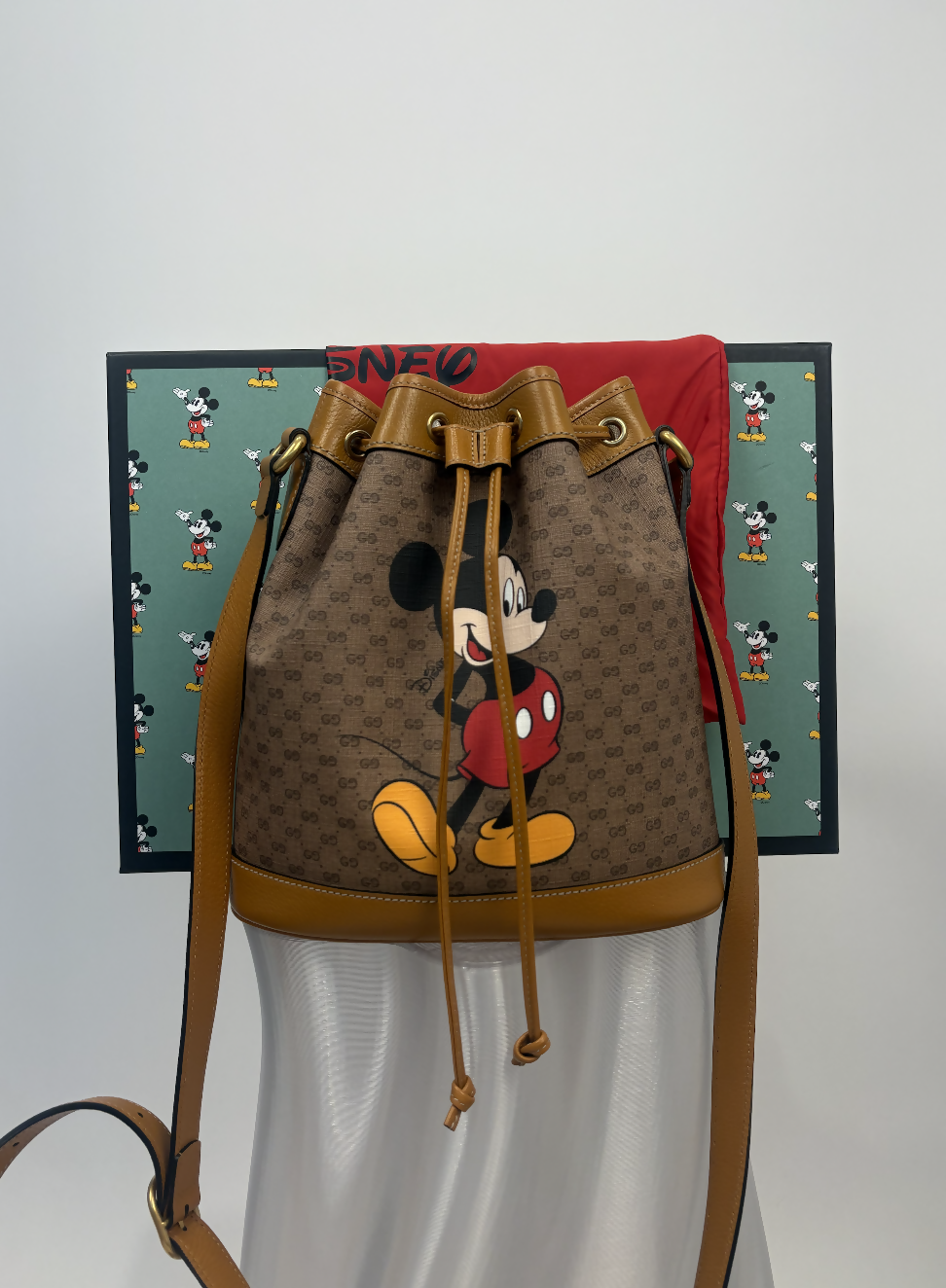 Gucci x Disney Mini Bucket Bag GG Supreme Mickey - FULL SET