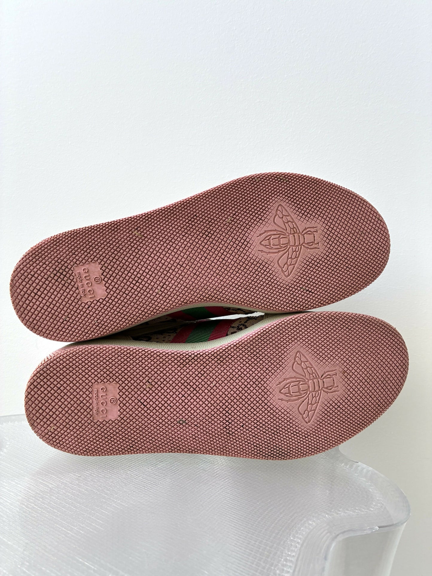 Gucci Women's Screener Off White And Pink Sneakers