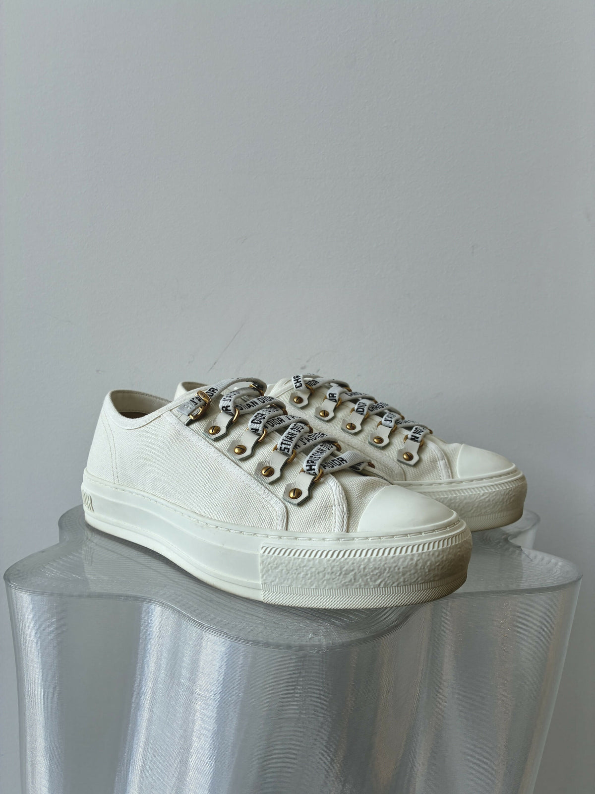 Dior White Canvas Walk'n'Dior Low Top Sneakers - FULL SET