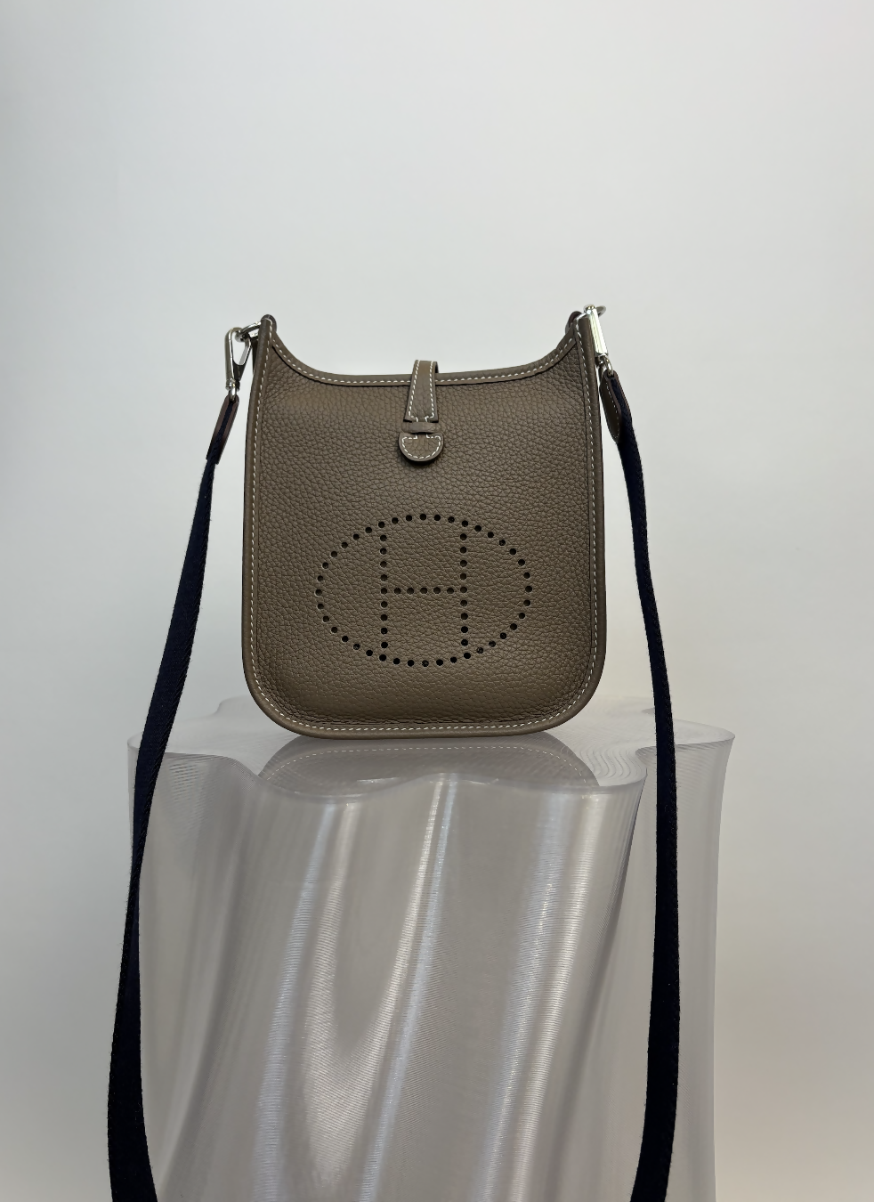 Hermes Evelyne TPM (Size 16) in Etoupe Taurillon Clemence Leather - FULL SET